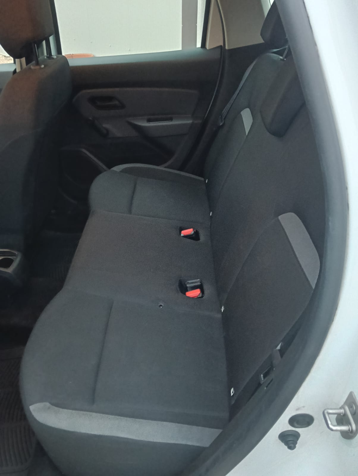 Dacia Duster 4x4 neopatentati ok (VENDUTA) - immagine 6