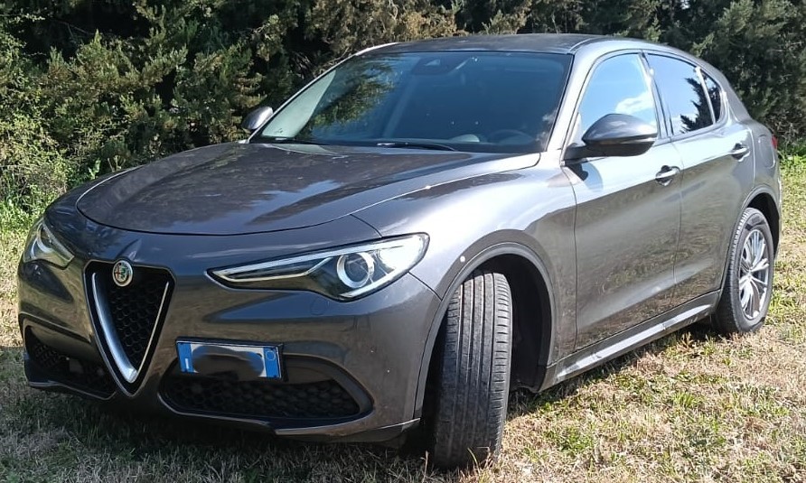 Alfa Romeo STELVIO 2.2 Turbo Diesel 160 CV - immagine 15