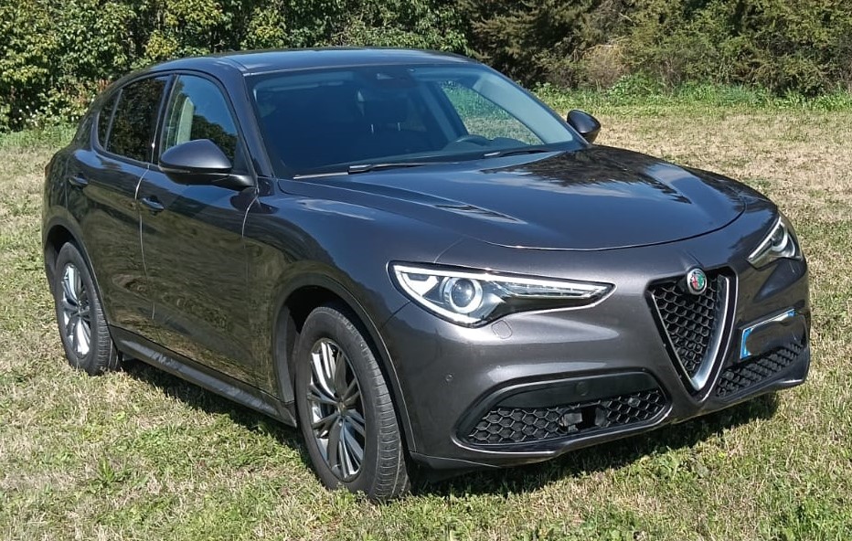 Alfa Romeo STELVIO 2.2 Turbo Diesel 160 CV